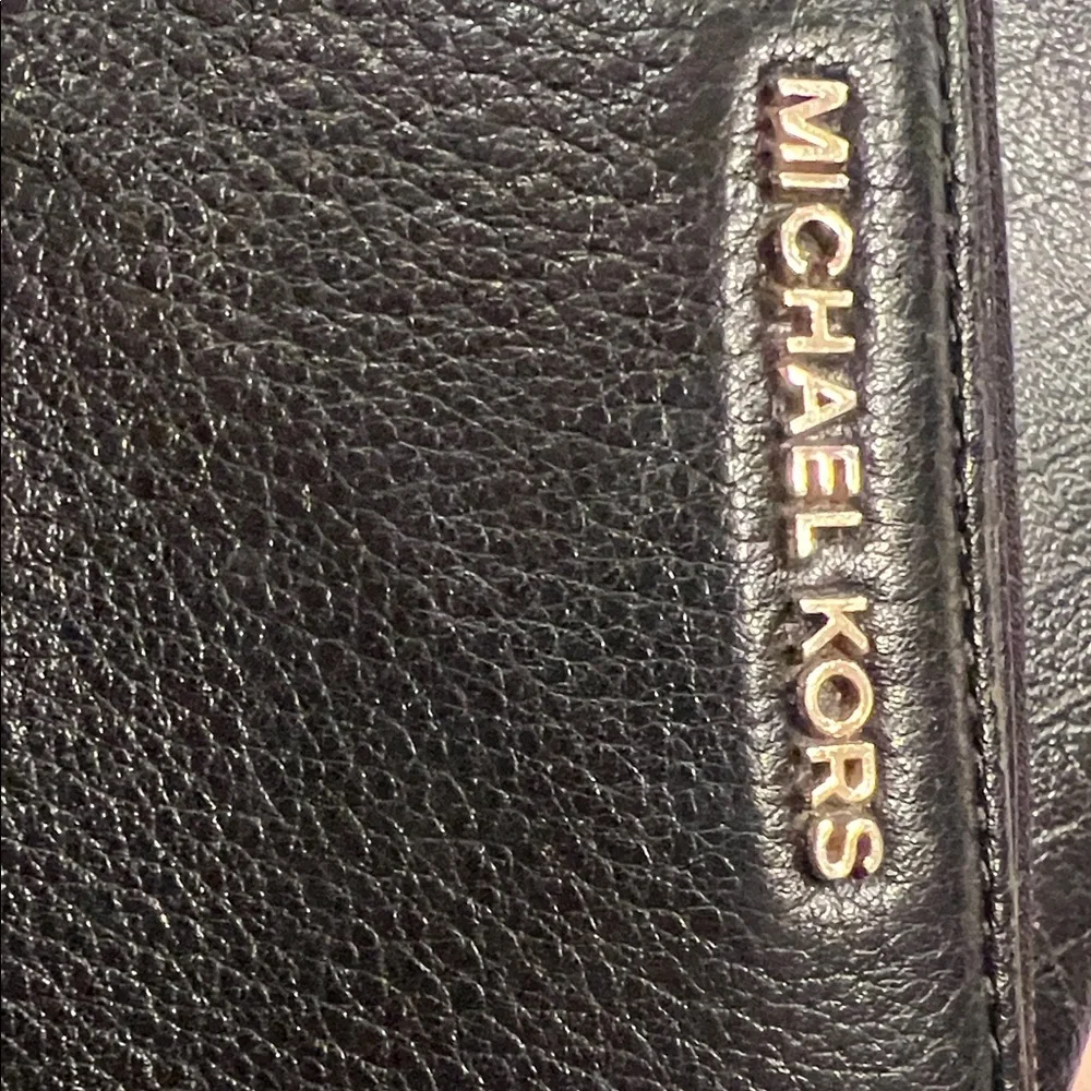 Michael Kors Black Leather Wristlet - Picture 16 of 16
